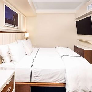 Studio con letto king size